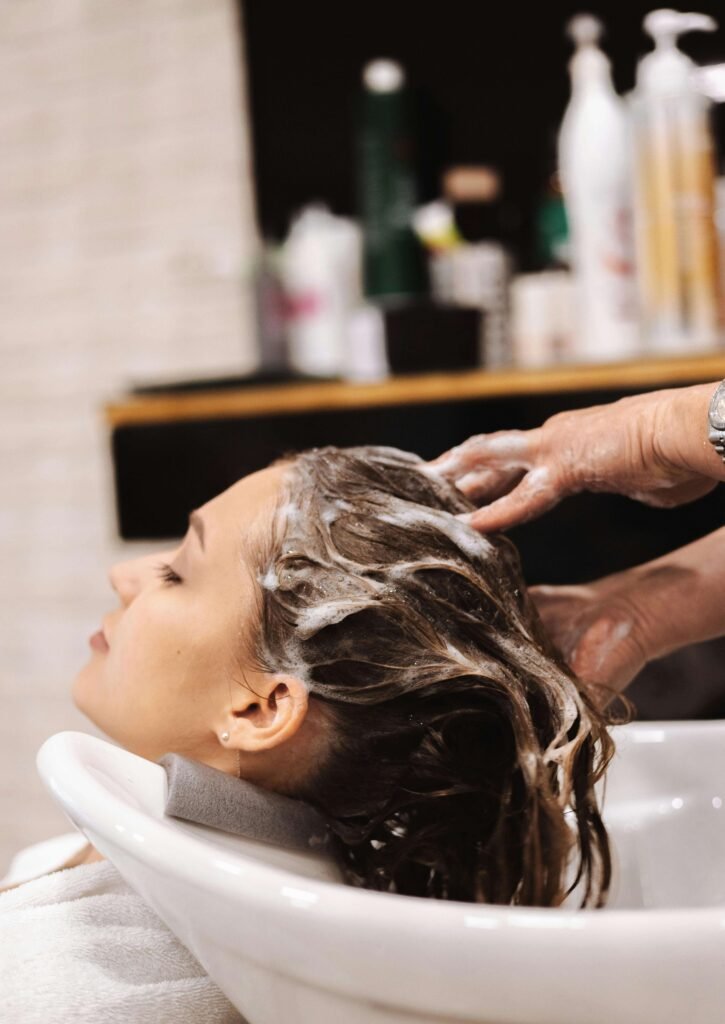 Natural hair shampoo for thinning hair